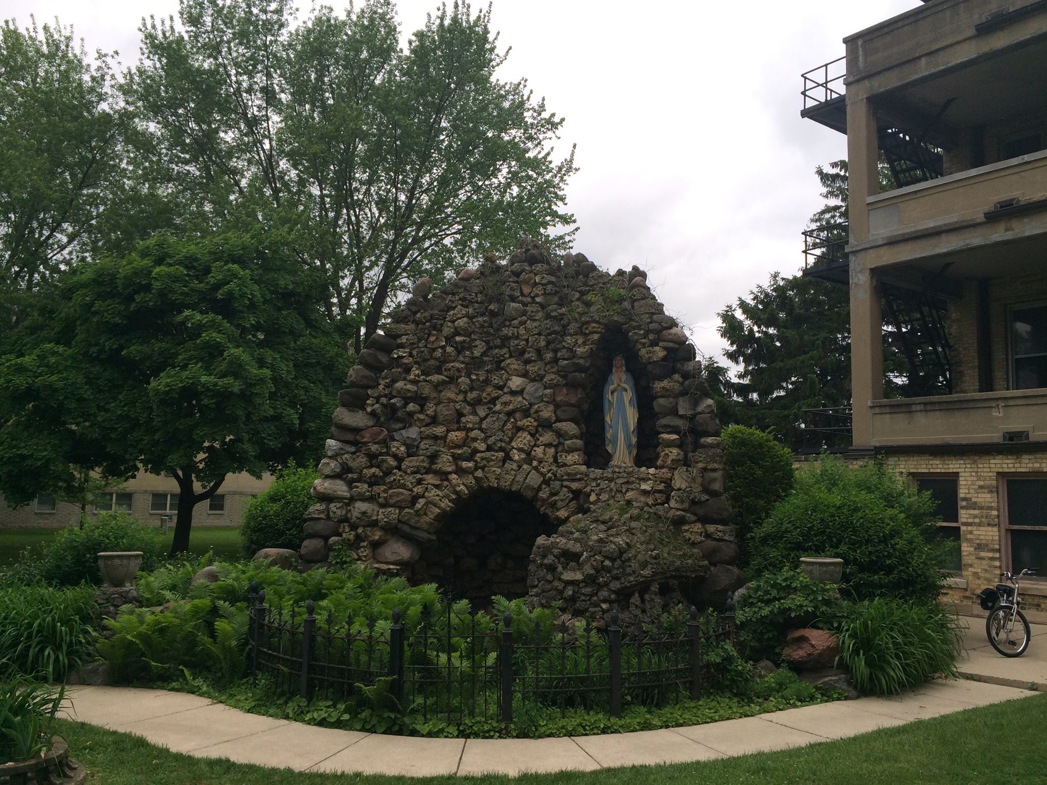 Milwaukee writers will remember the grotto at the Marian Center